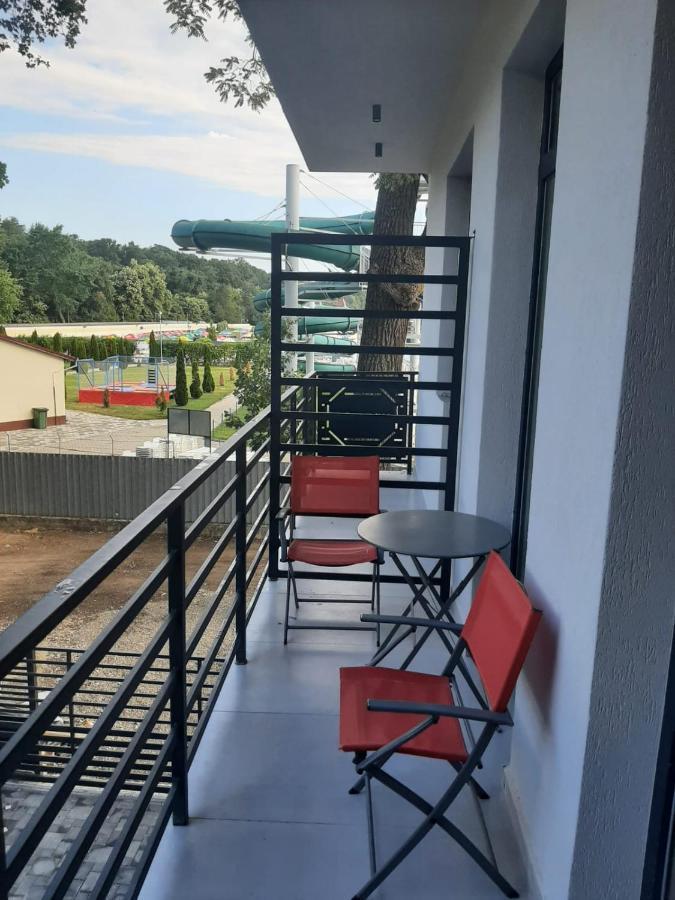 Octogon Hotel Băile Felix Buitenkant foto