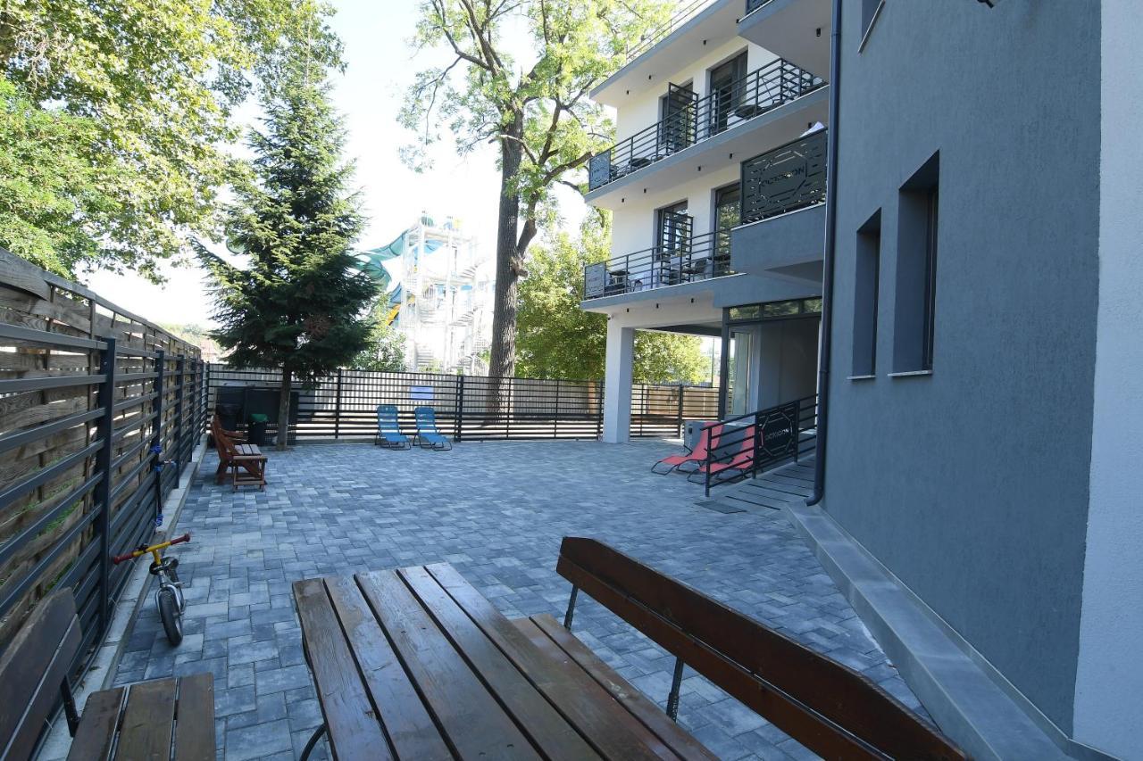 Octogon Hotel Băile Felix Buitenkant foto