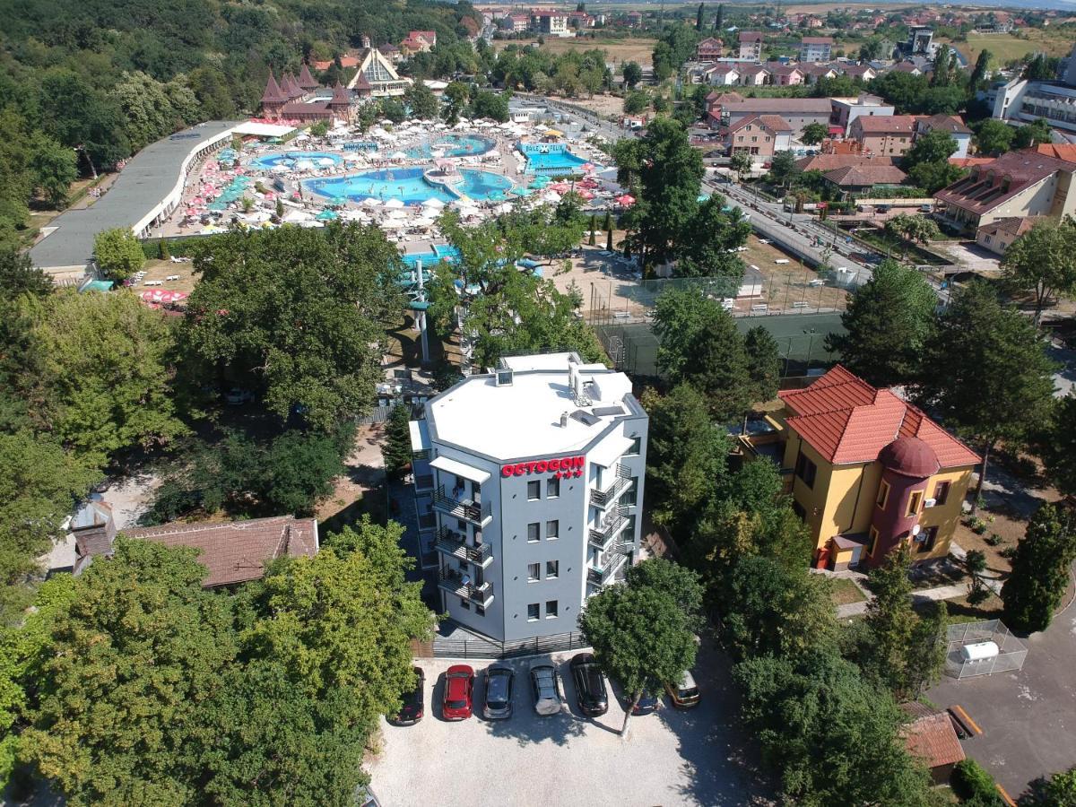 Octogon Hotel Băile Felix Buitenkant foto