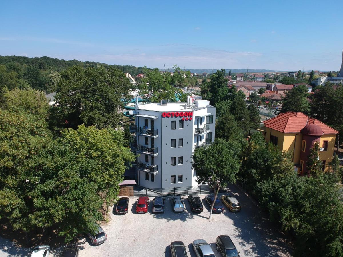 Octogon Hotel Băile Felix Buitenkant foto
